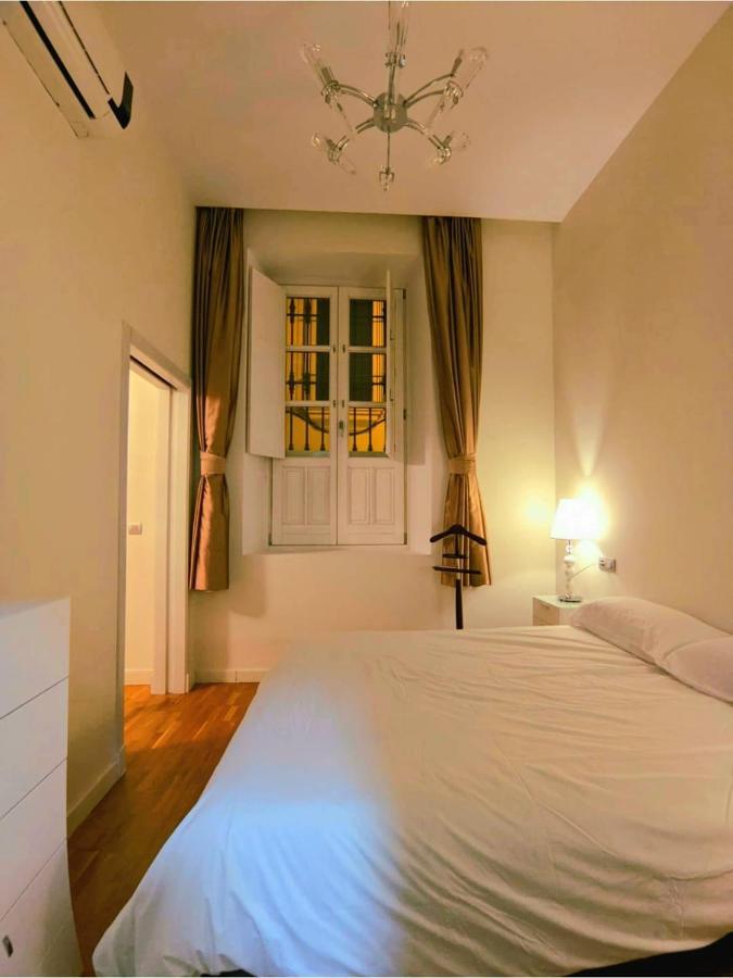Apartamento Spinola Home Севилья Экстерьер фото