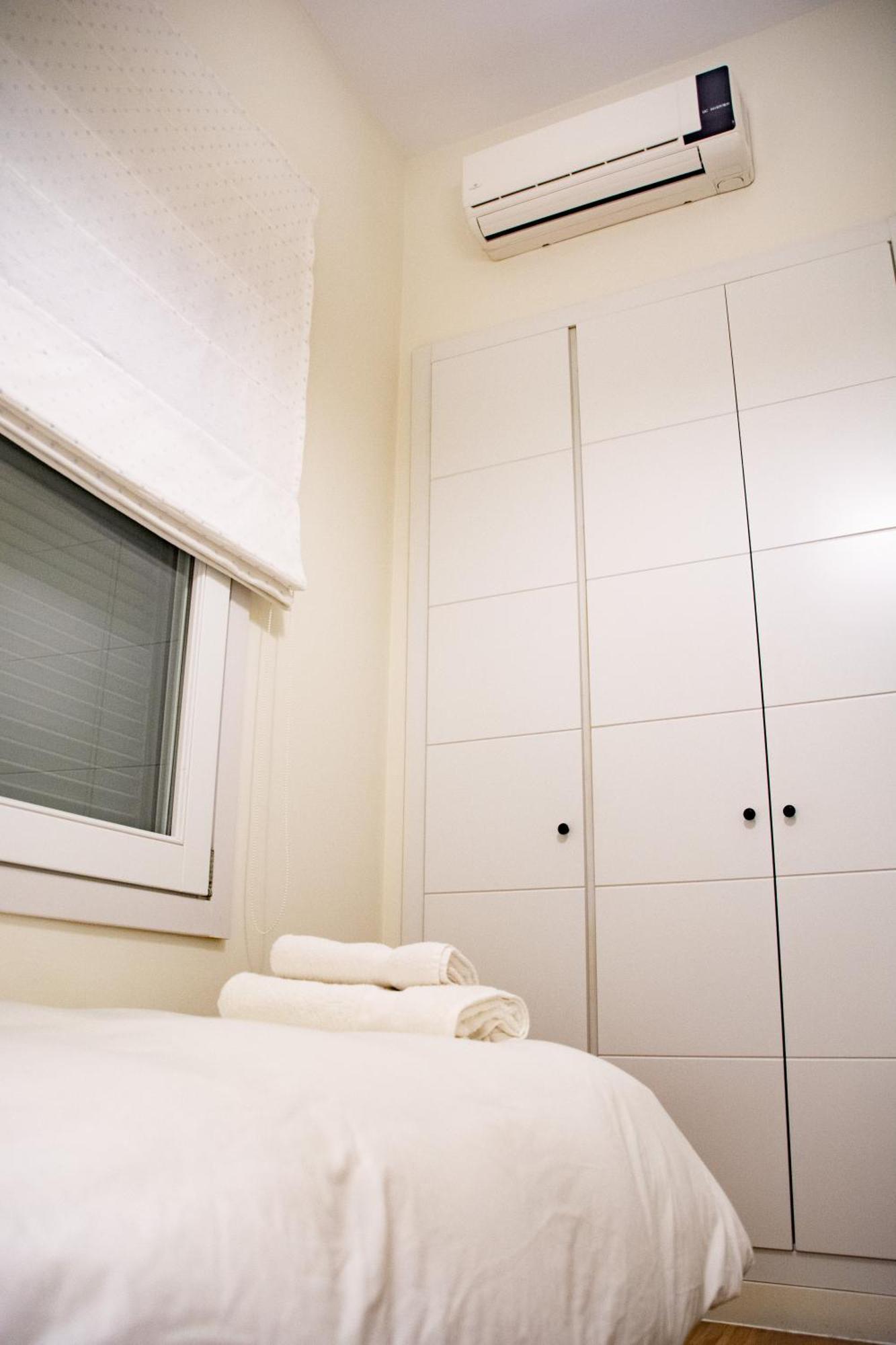 Apartamento Spinola Home Севилья Экстерьер фото